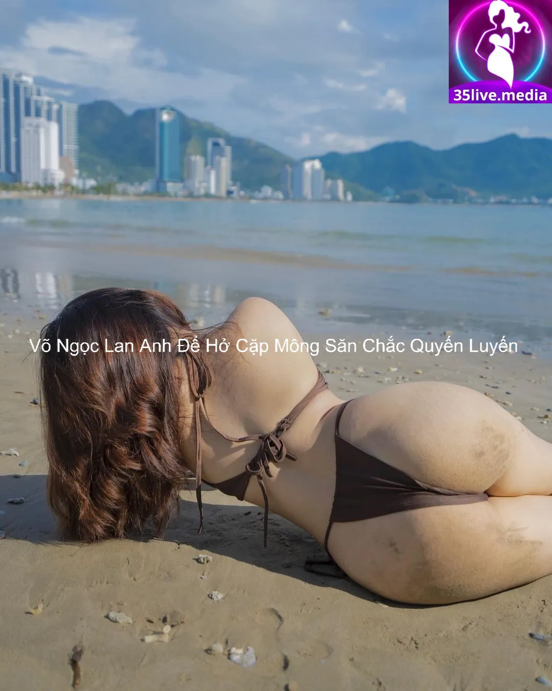 Võ Ngọc Lan Anh Để Hở Cặp Mông Săn Chắc Quyến Luyến 3